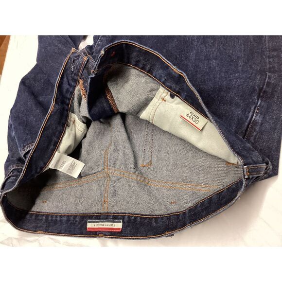 Classic Dark Wash Straight Leg Denim Jeans Casual Everyday Wear - Picture 2 of 3